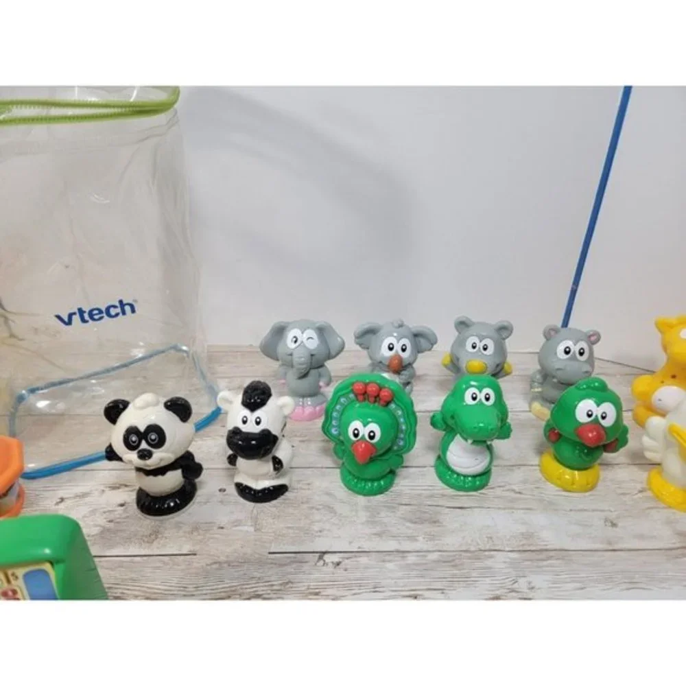 V Tech 25 Total Ultimate Adventures Ark Replacement Animal Figures Signs Train‎